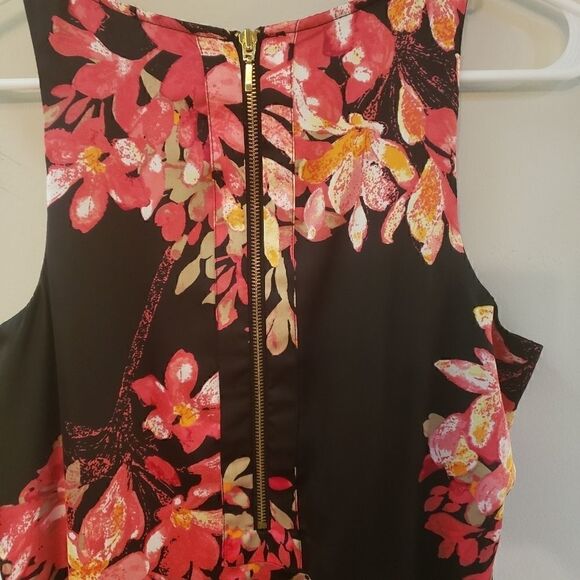 Dana Buchman Silk Floral Dress Knee Length - Picture 4 of 13